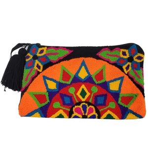 COLOMBIA: HAND MADE CLUTCH IN BRIGHT COTTON